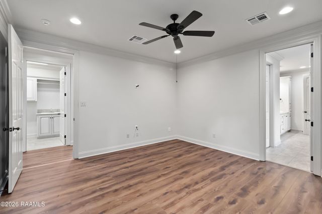 106 Tortola Lane, Youngsville, LA 70592