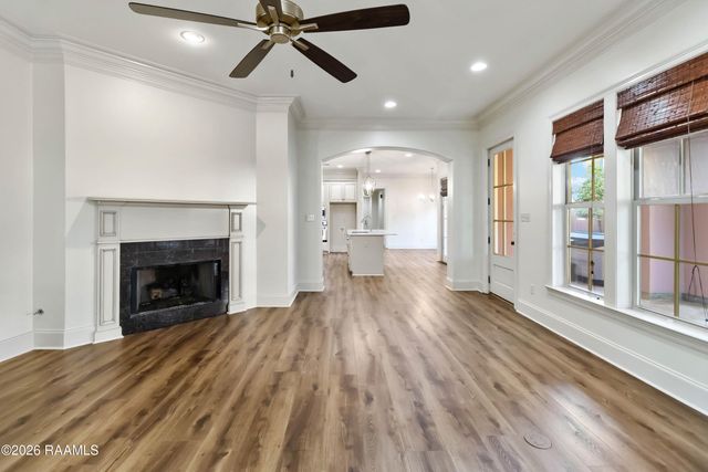 106 Tortola Lane, Youngsville, LA 70592