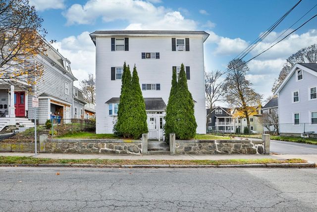 14 W. Water St 3, Wakefield, MA 01880