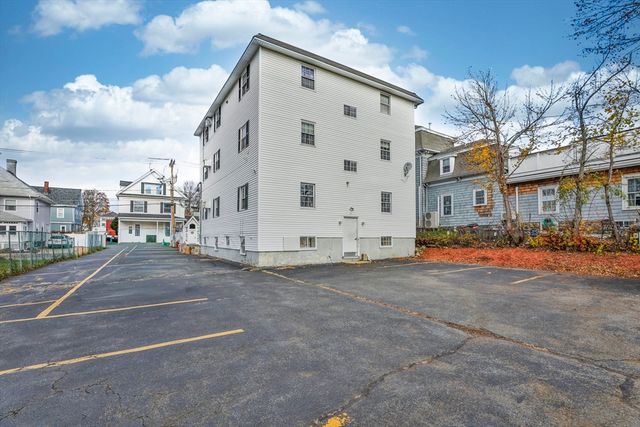 14 W. Water St 3, Wakefield, MA 01880