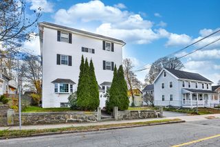 14 W. Water St 3, Wakefield, MA 01880