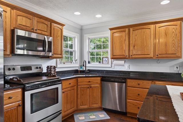 2327 Highway 76, Portland, TN 37148