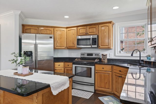 2327 Highway 76, Portland, TN 37148