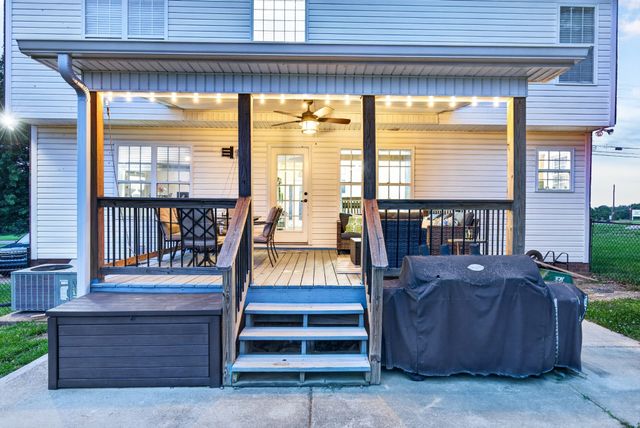 2327 Highway 76, Portland, TN 37148