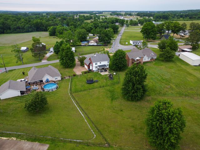 2327 Highway 76, Portland, TN 37148