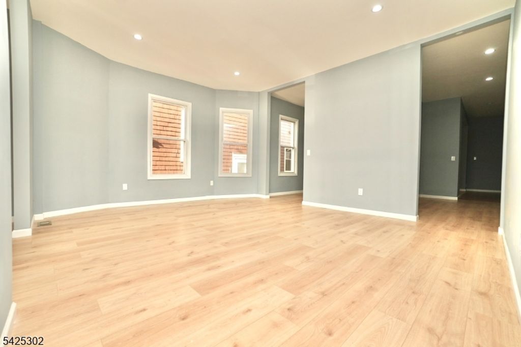 678 Highland Ave, Newark City, NJ 07104 — photo 5