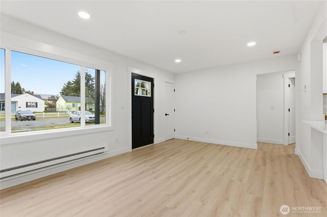 3710 E F Street, Tacoma, WA 98404