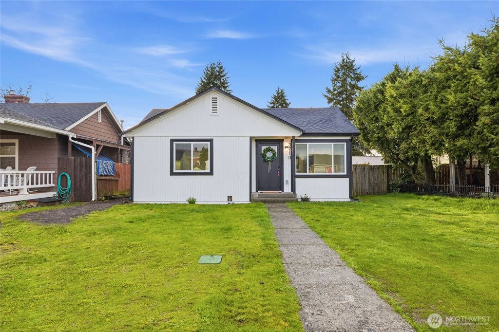 3710 E F Street, Tacoma, WA 98404