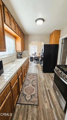 1318 N Van Ness Avenue, Compton, CA 90221