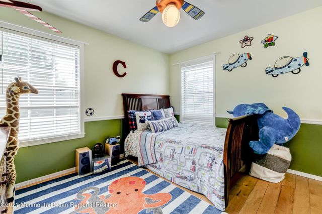 226 Teasdale Place, Morganville, NJ 07751