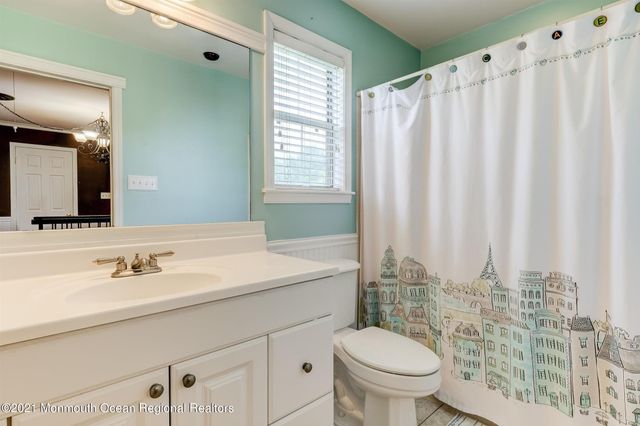 226 Teasdale Place, Morganville, NJ 07751