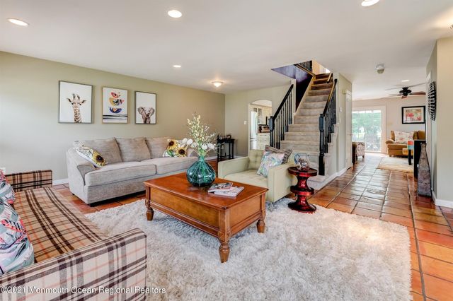 226 Teasdale Place, Morganville, NJ 07751