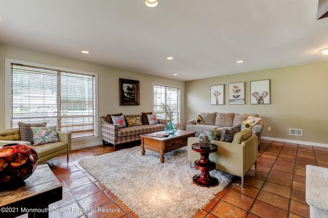 226 Teasdale Place, Morganville, NJ 07751