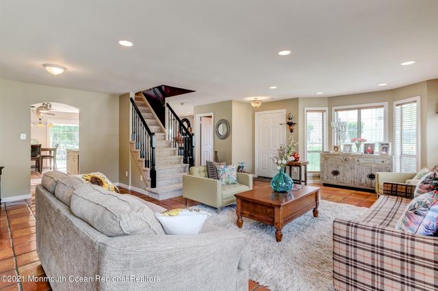 226 Teasdale Place, Morganville, NJ 07751