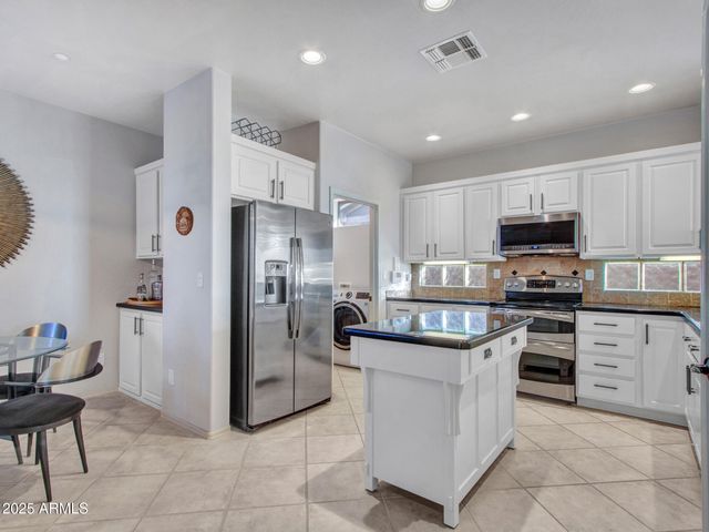 41933 N CROOKED STICK Road, Anthem, AZ 85086