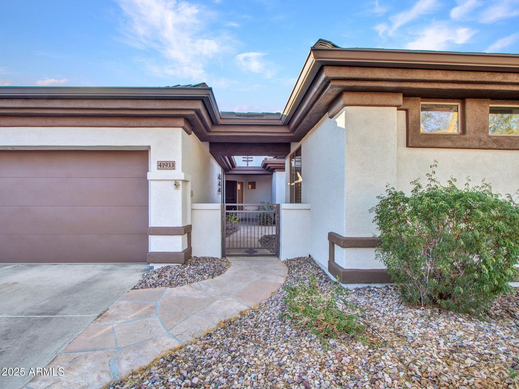 41933 N CROOKED STICK Road, Anthem, AZ 85086 — photo 2