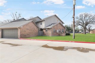 2400 Longmire Drive 401, College Station, TX 77845