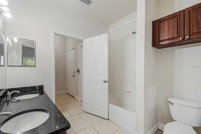 3611 CONROY ROAD 835, Orlando, FL 32839