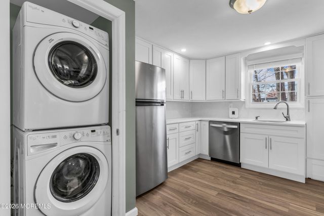 37 Central Avenue, Hazlet, NJ 07730