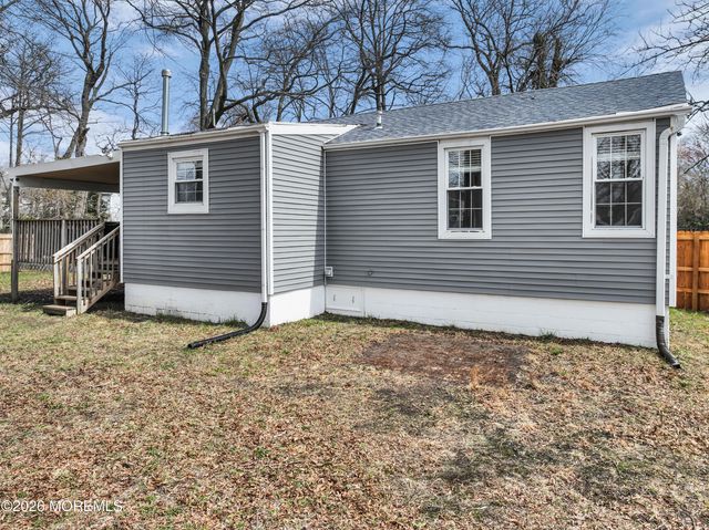 37 Central Avenue, Hazlet, NJ 07730