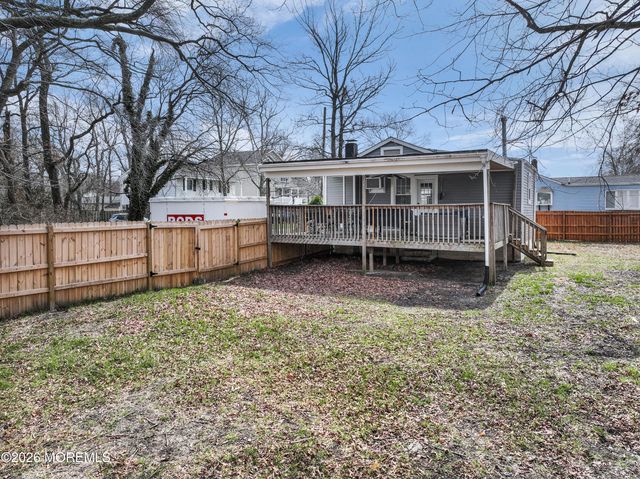 37 Central Avenue, Hazlet, NJ 07730