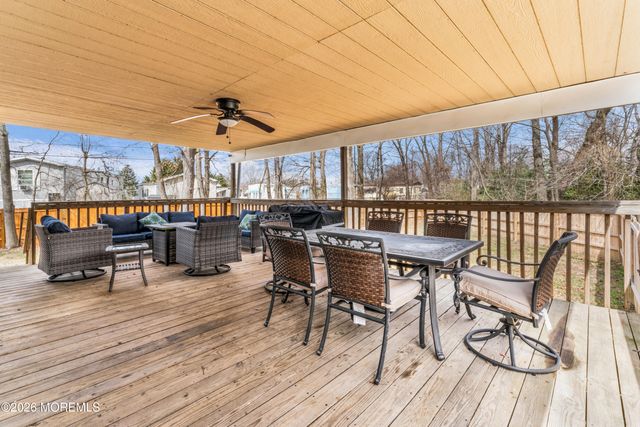 37 Central Avenue, Hazlet, NJ 07730