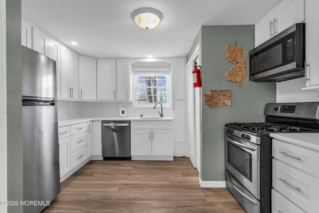 37 Central Avenue, Hazlet, NJ 07730