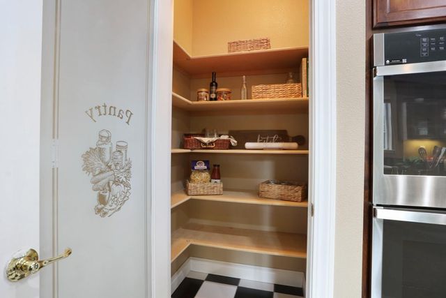 5606 Saint Andrews Dr, Stockton, CA 95219