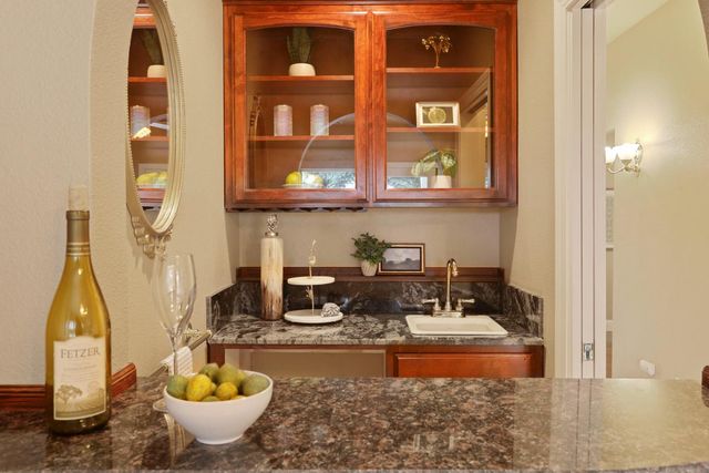 5606 Saint Andrews Dr, Stockton, CA 95219