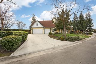 5606 Saint Andrews Dr, Stockton, CA 95219