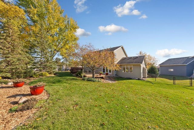 1802 Eagle Court, Faribault, MN 55021