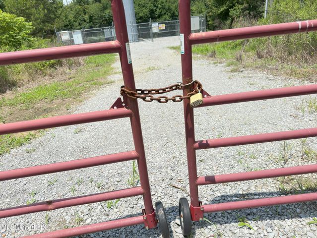 N Railroad Street, Canton, MS 39046