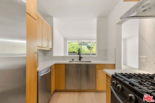 8787 Shoreham Drive 802, West Hollywood, CA 90069