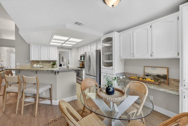 6406 Kilbeggan Way, Elk Grove, CA 95758