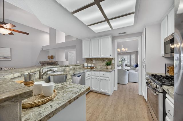 6406 Kilbeggan Way, Elk Grove, CA 95758