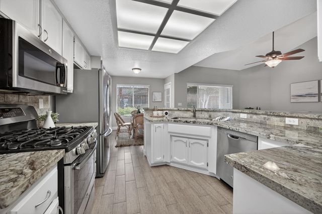 6406 Kilbeggan Way, Elk Grove, CA 95758