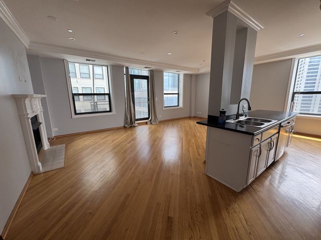 910 S MICHIGAN Avenue 1615, Chicago, IL 60605