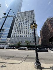 910 S MICHIGAN Avenue 1615, Chicago, IL 60605
