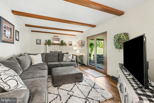 312 BARLEY DR, Duncannon, PA 17020