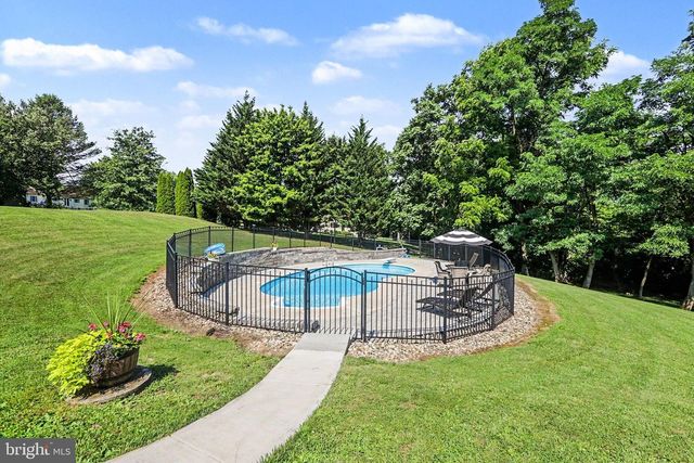 312 BARLEY DR, Duncannon, PA 17020