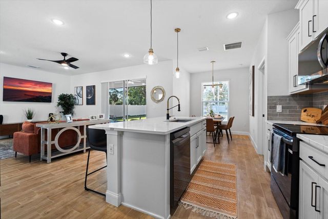 97 Robinson Drive, Palm Coast, FL 32164