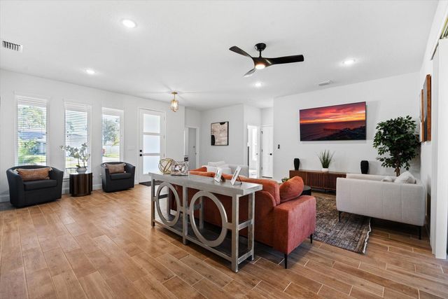 97 Robinson Drive, Palm Coast, FL 32164