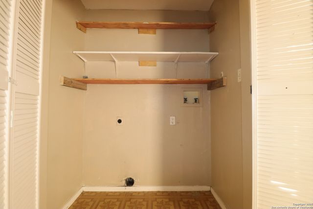 164 Grapeland, San Antonio, TX 78214