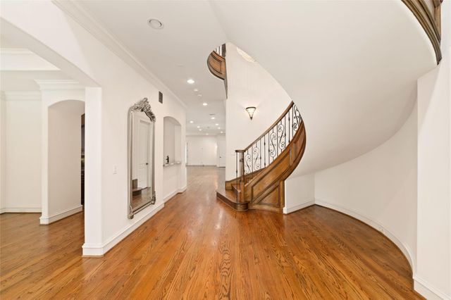 4102 Gramercy Street, Houston, TX 77025