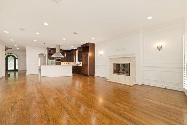 4102 Gramercy Street, Houston, TX 77025