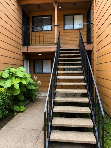9090 S Braeswood Boulevard 48, Houston, TX 77074