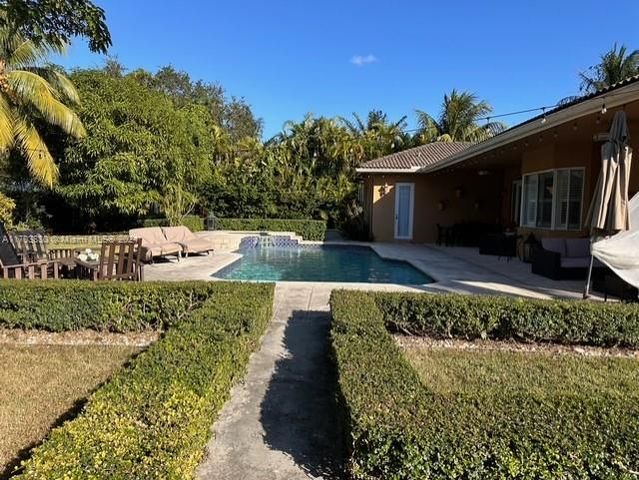 10601 SW 128th St, Miami, FL 33176