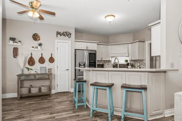 608 Mulberry Street, Pleasant Hill, MO 64080