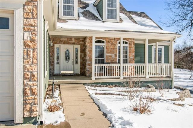 608 Mulberry Street, Pleasant Hill, MO 64080