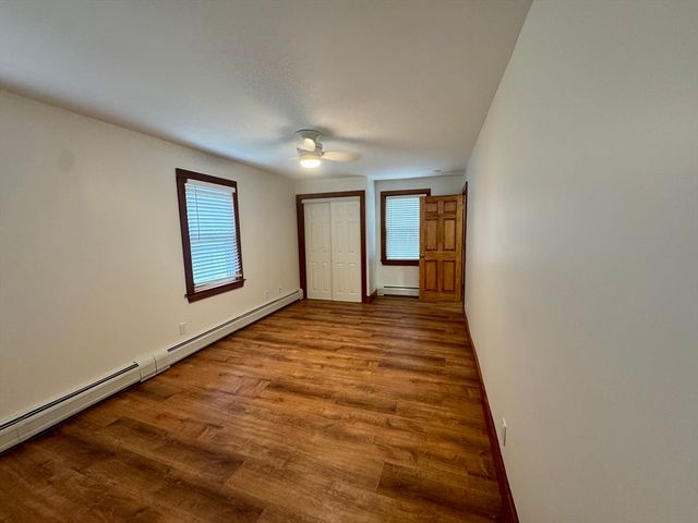 16 Winona Ave, Fairhaven, MA 02719